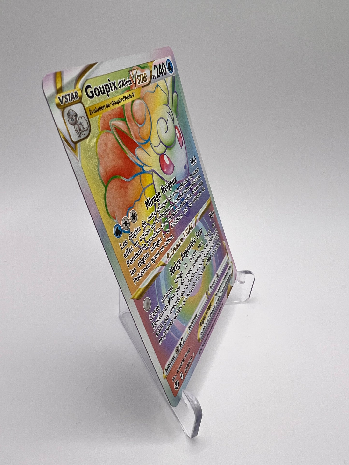 Goupix d'Alola Vstar 197/195