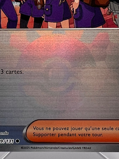 Amis de Paldea 109/131 (Pokéball) Pikadi Collect