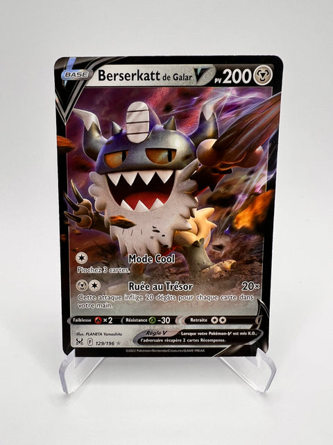 Berserkatt de Galar V 129/196 Pikadi Collect