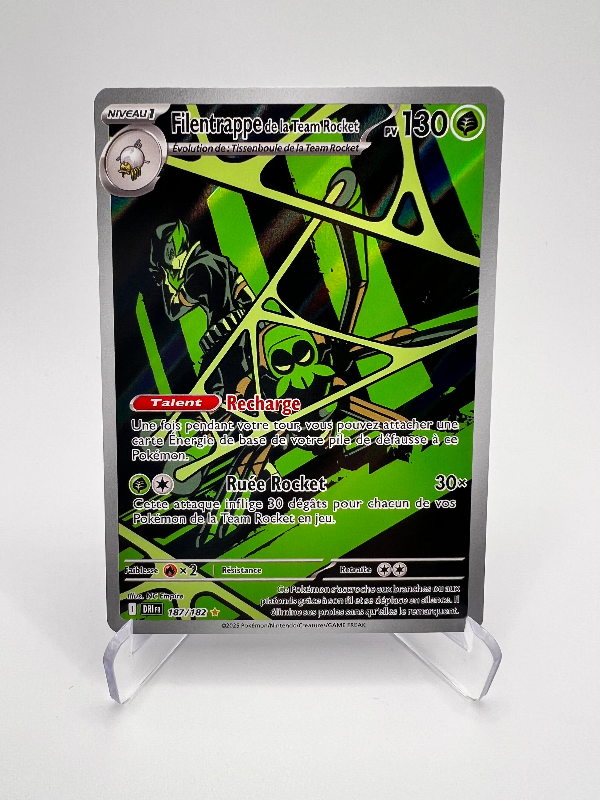 Filentrappe de la Team Rocket 187/182 Pikadi Collect