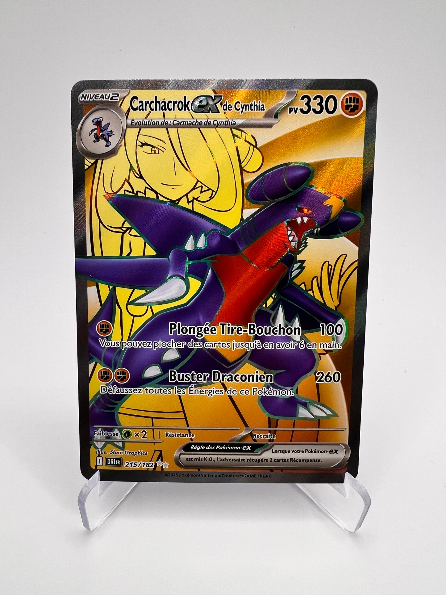 Carchackroc de Cynthia 215/182