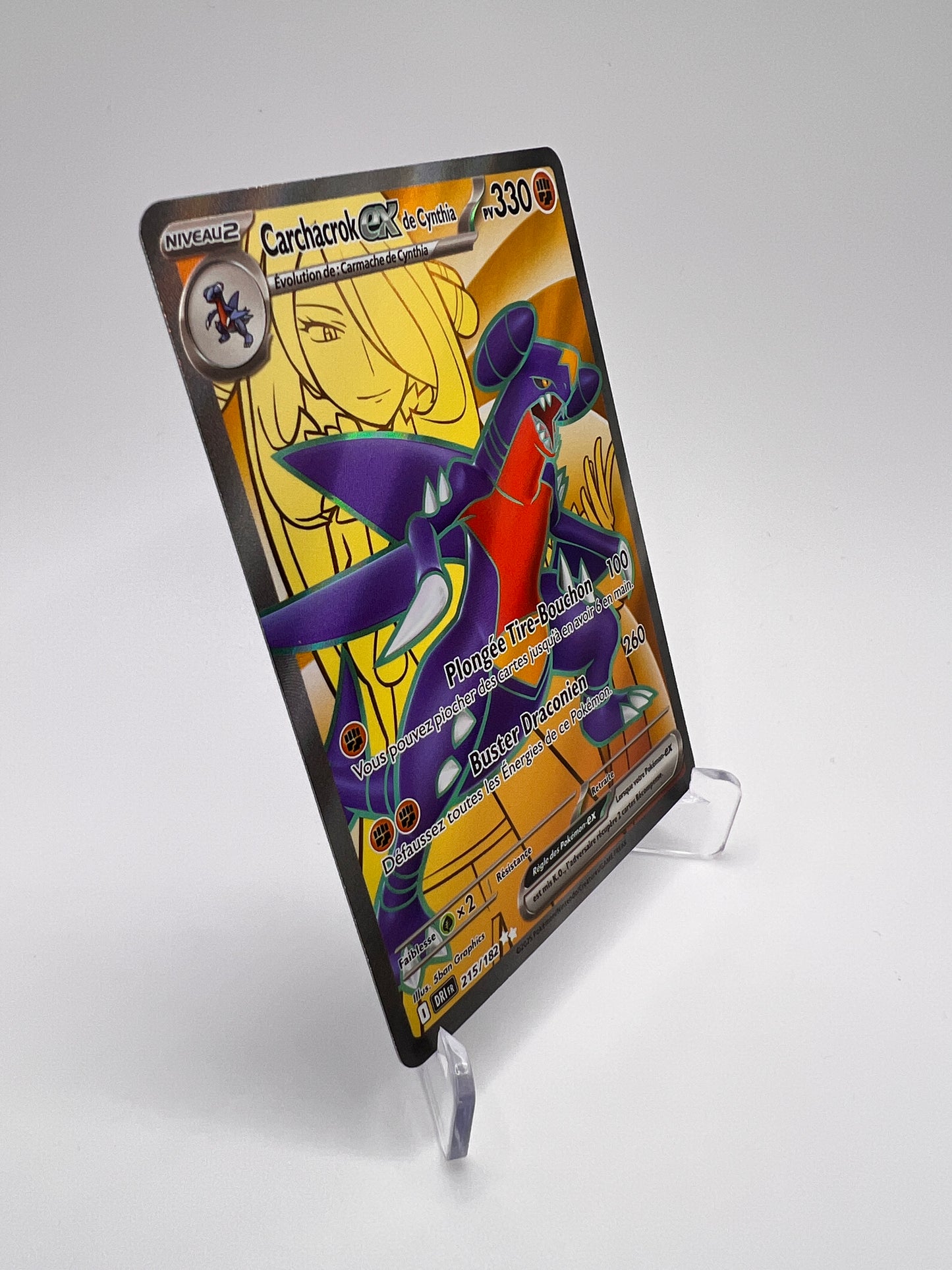 Carchackroc de Cynthia 215/182