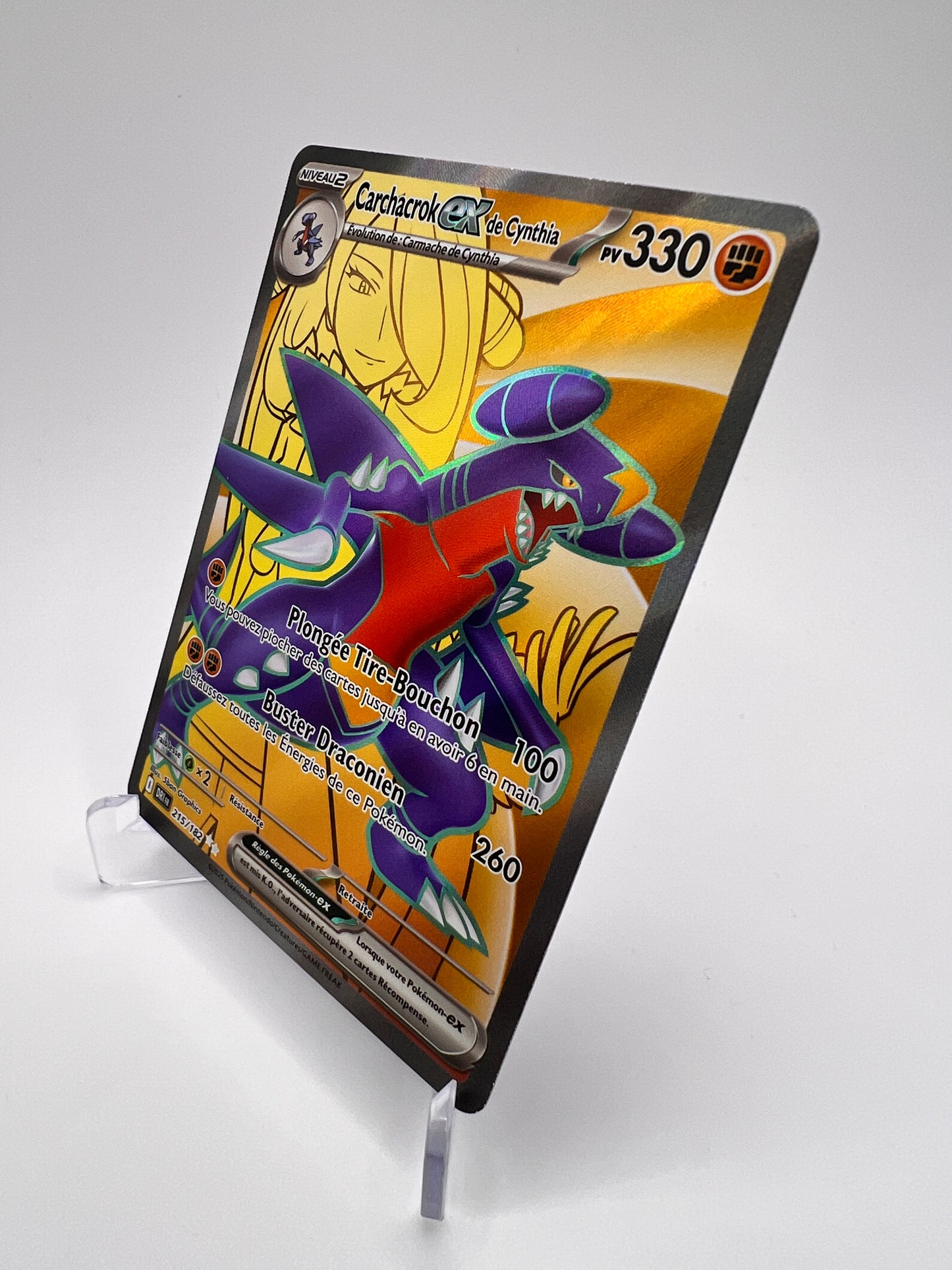 Carchackroc de Cynthia 215/182