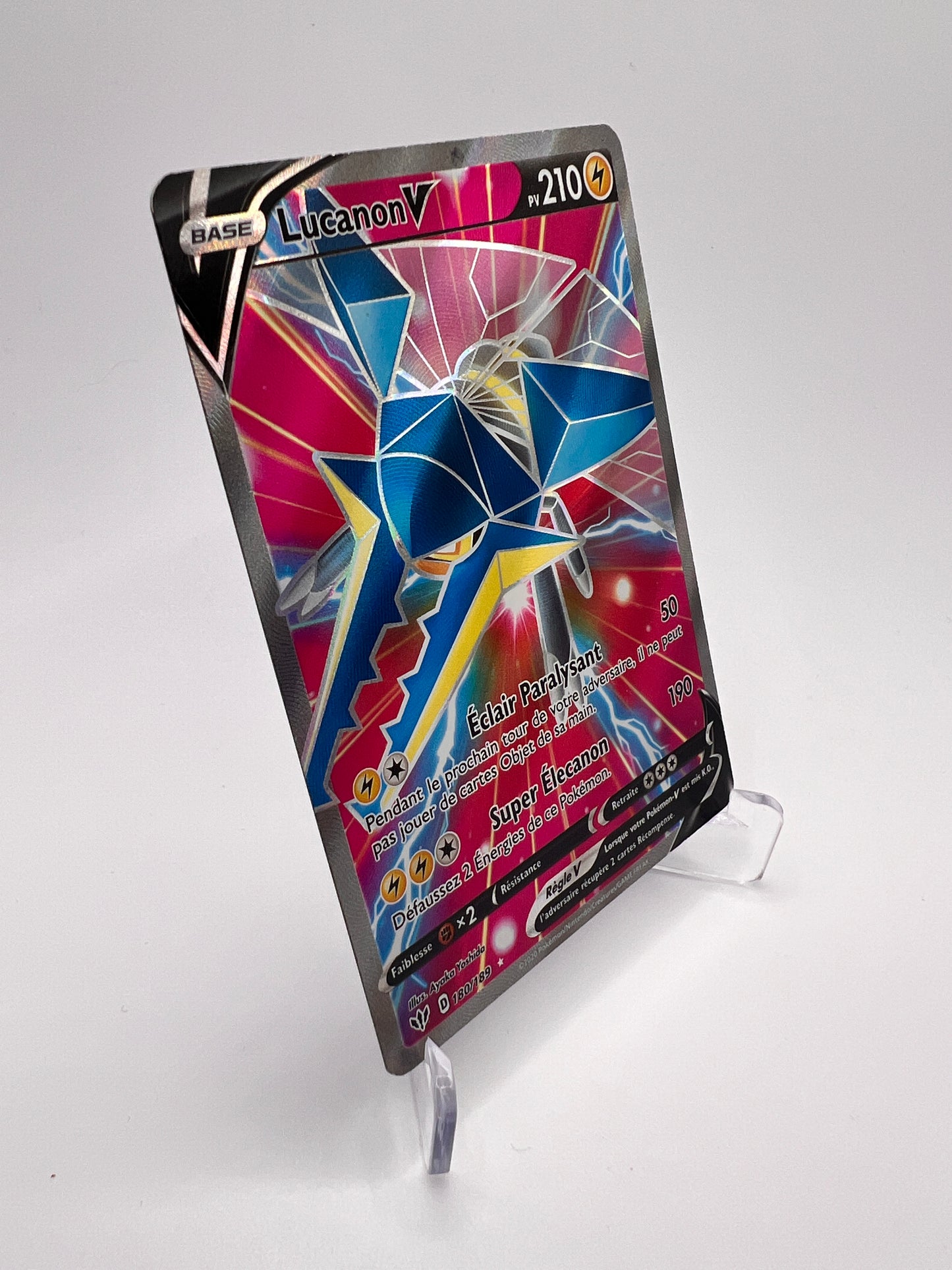 Lucanon V 180/189 – Tenebres Embrasees | Pikadi-Collect