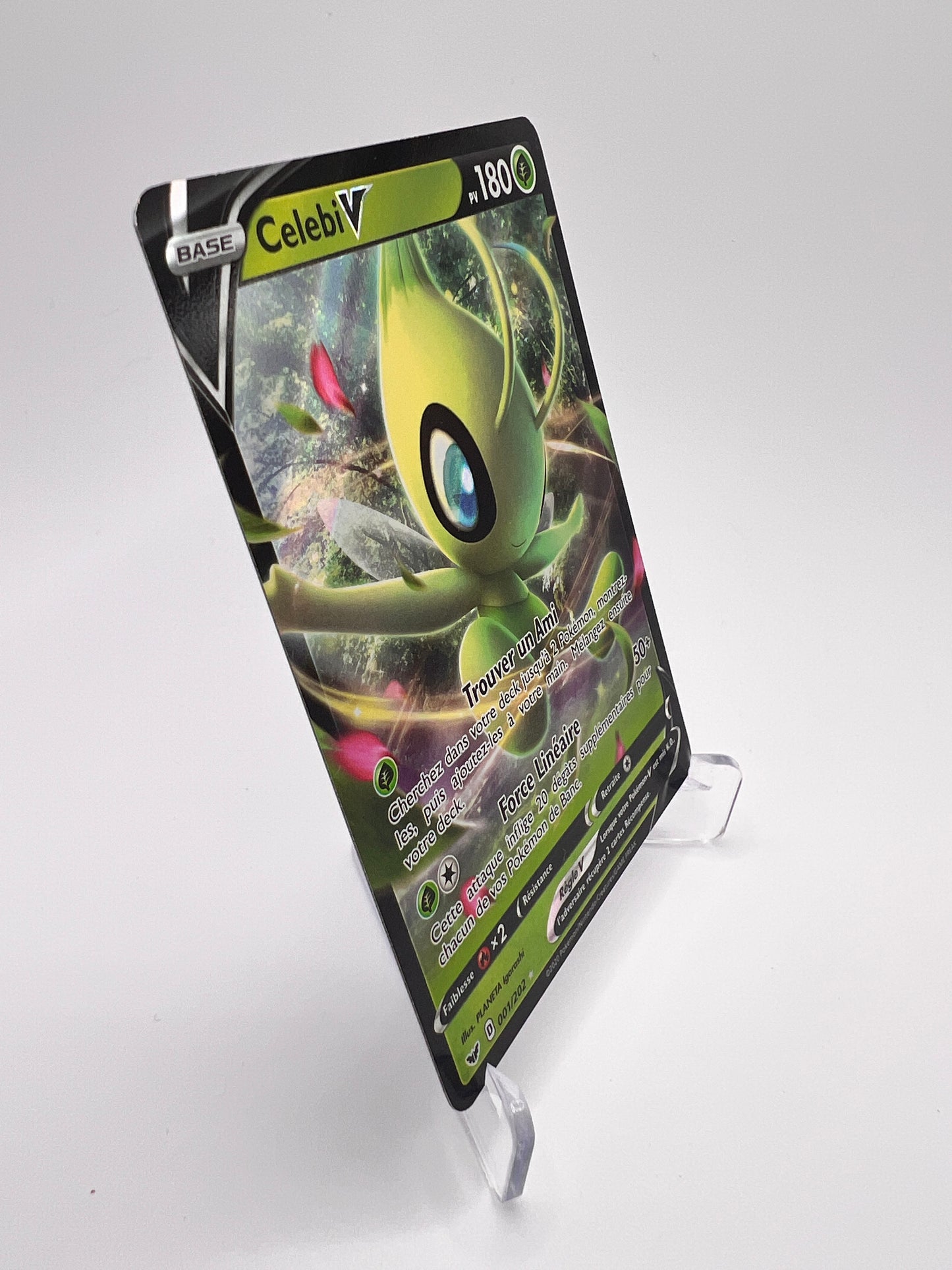 Celebi V Voltage Eclatant 001/202 - Pokémon 151
