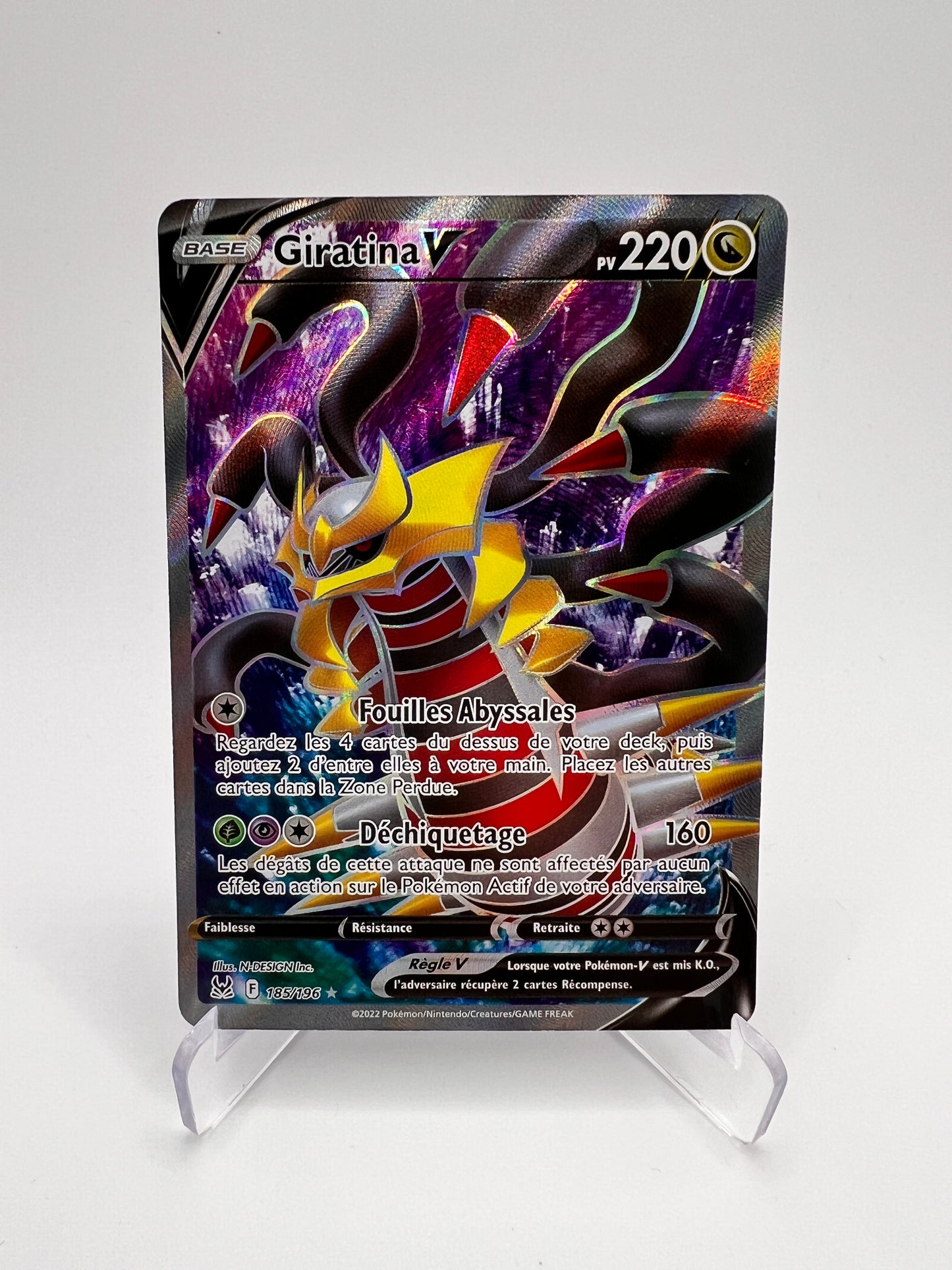 Giratina V 185/196