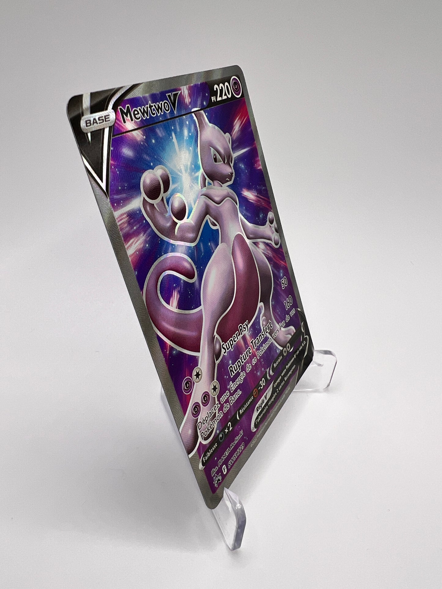 Mewtwo V SWSH229 - Black Star – Black Star – Carte Pokémon Promo