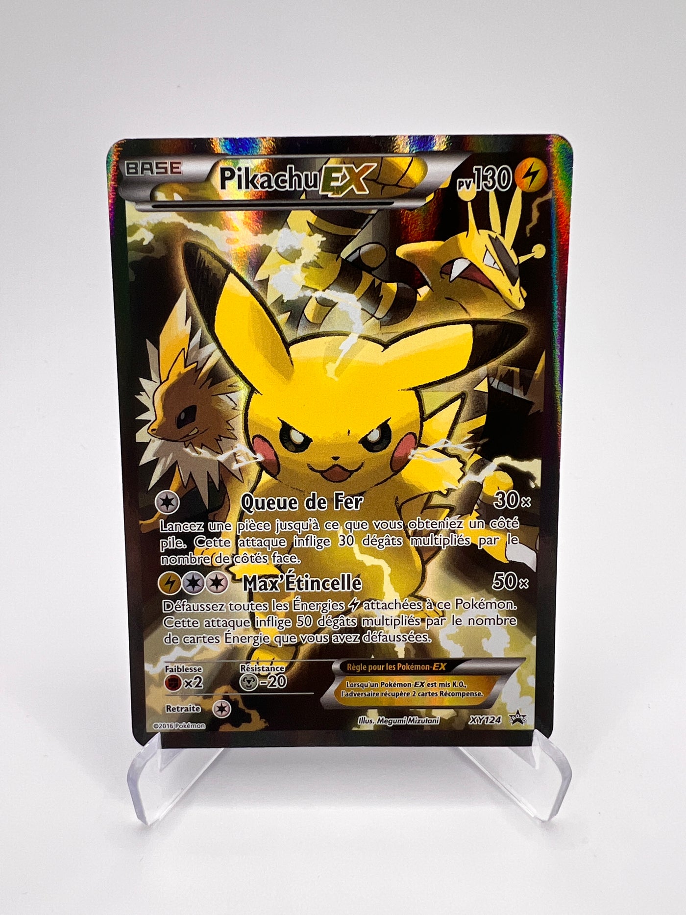 Carte Pokémon — Photo réelle