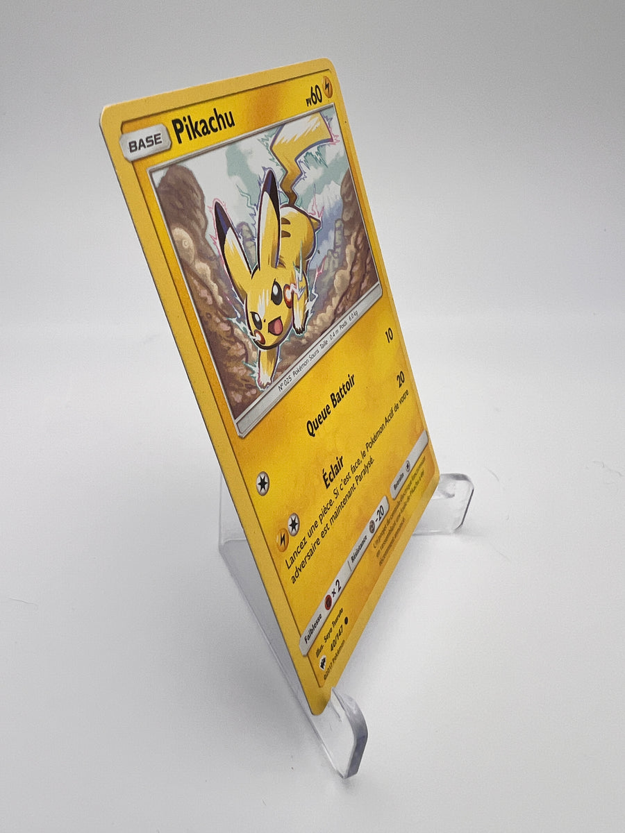 Pikachu 40/147 – Ombres Ardentes – Commune – NM – Carte Pokémon