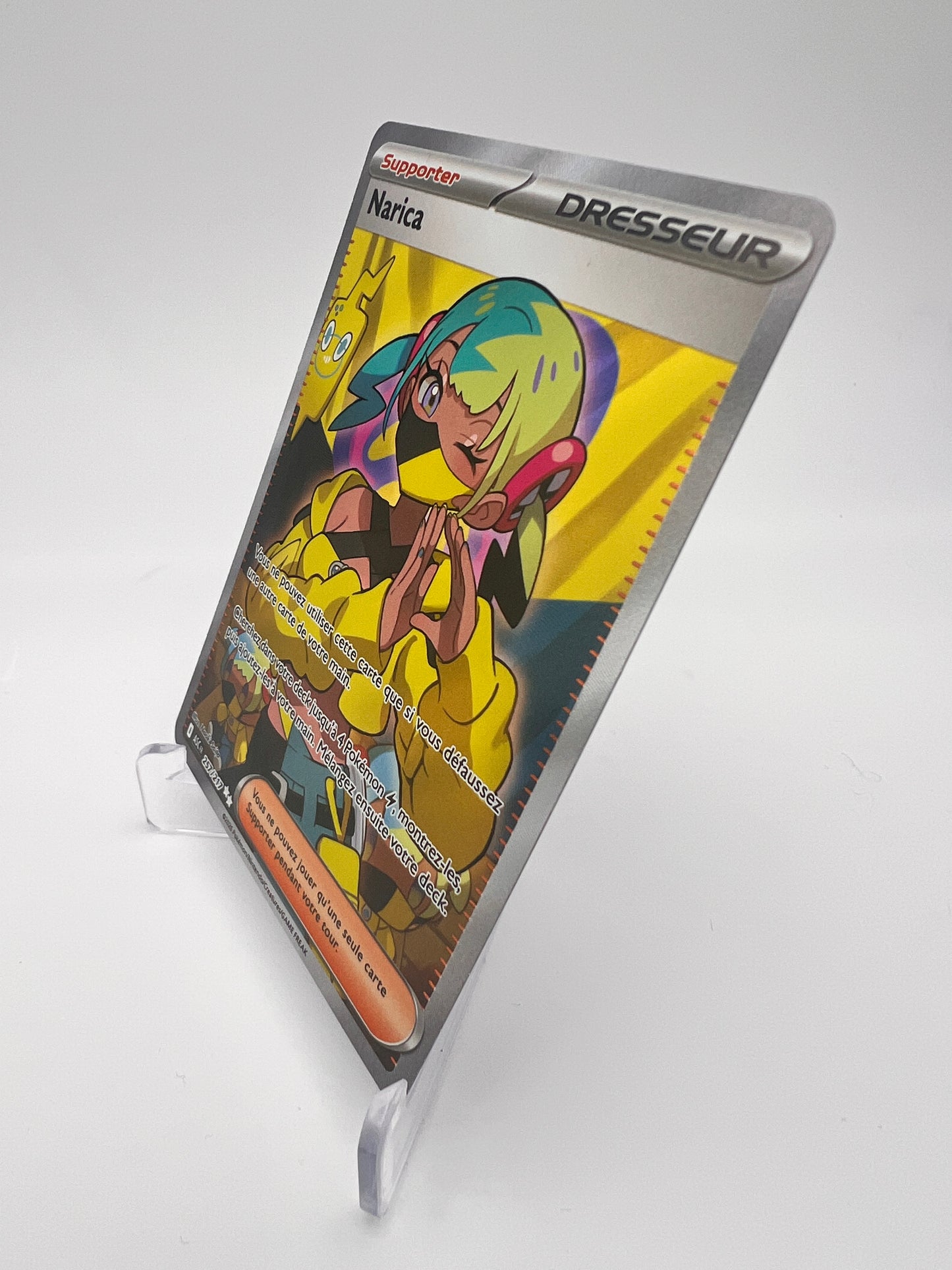 Narica 257/217 – Héros Transcendants – Ultra Rare – FR – NM