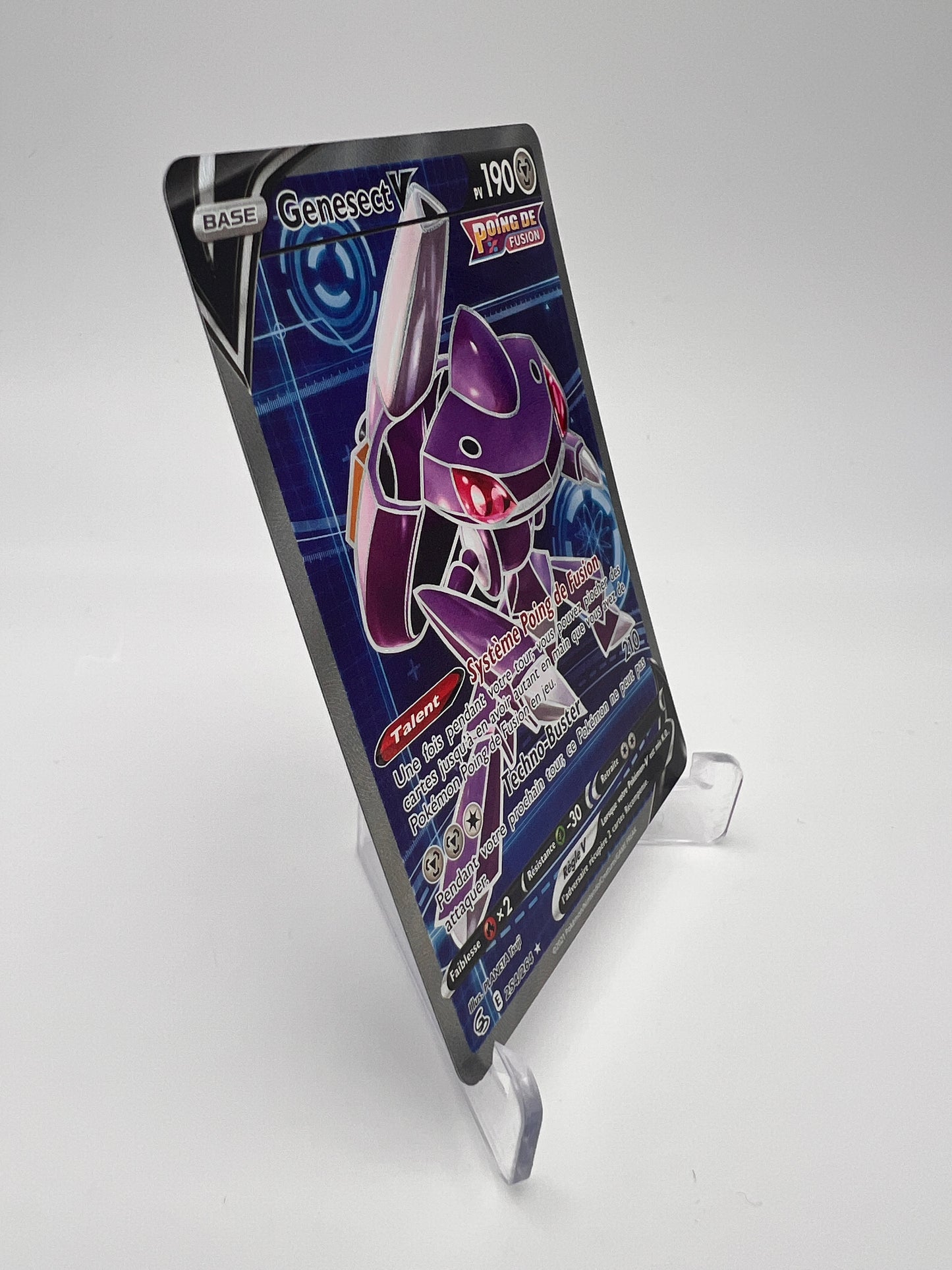 Genesect V 254/264 – Poing de Fusion – FR – Near Mint – Ultra Rare