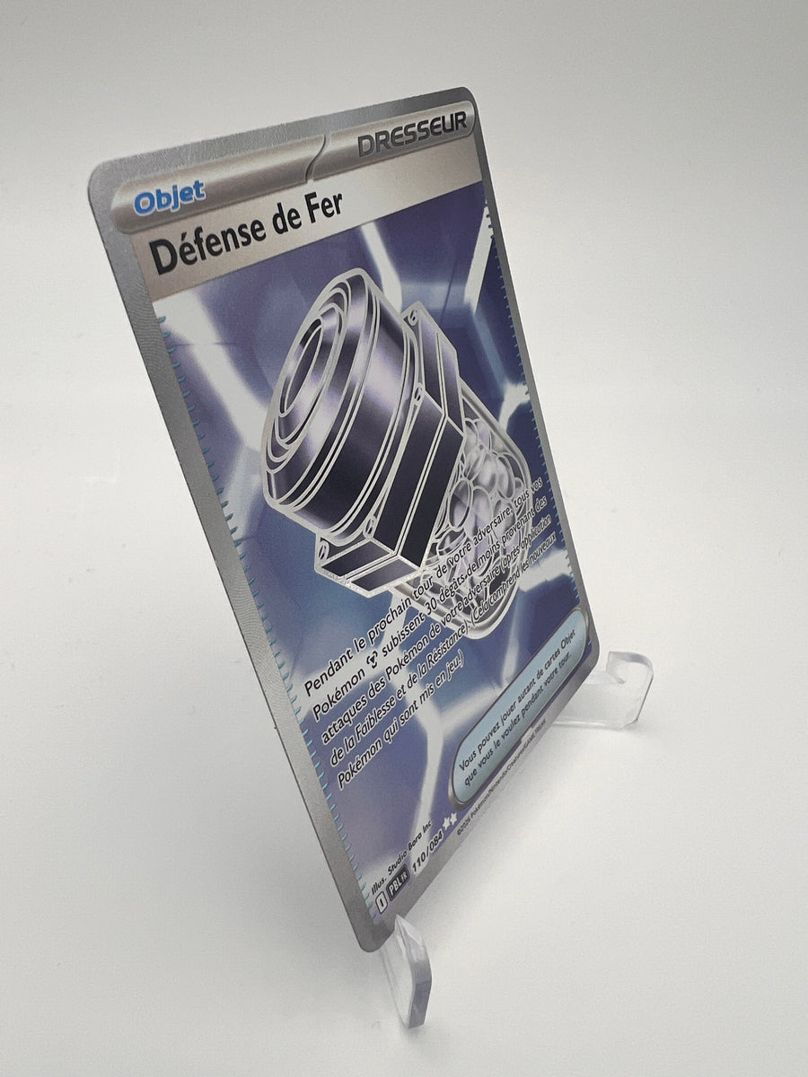 Défense de Fer 110/084 – Ultra Rare – Nuit Noire – Near Mint – Carte Pokémon