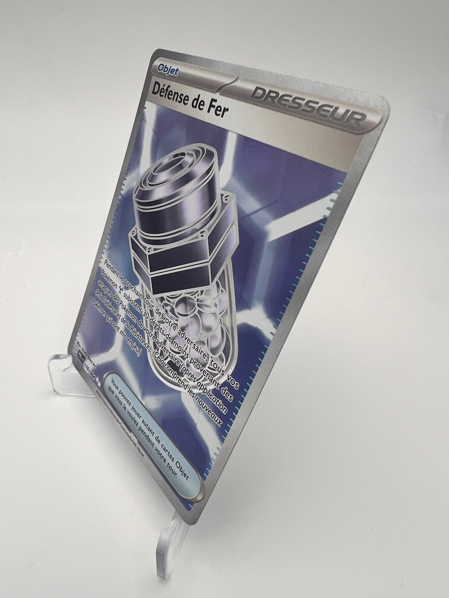 Défense de Fer 110/084 – Ultra Rare – Nuit Noire – Near Mint – Carte Pokémon