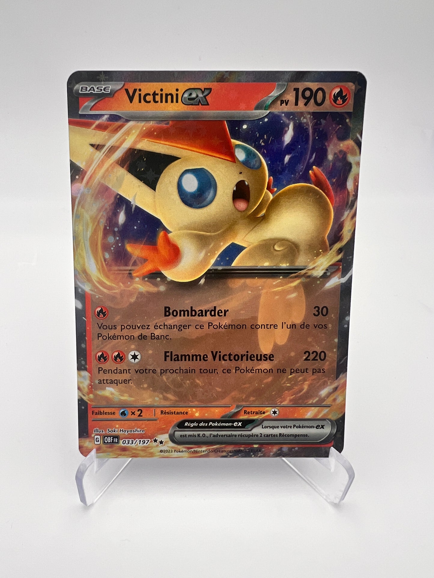 Victini ex 033/197 – Flammes Obsidiennes – FR – Excellent