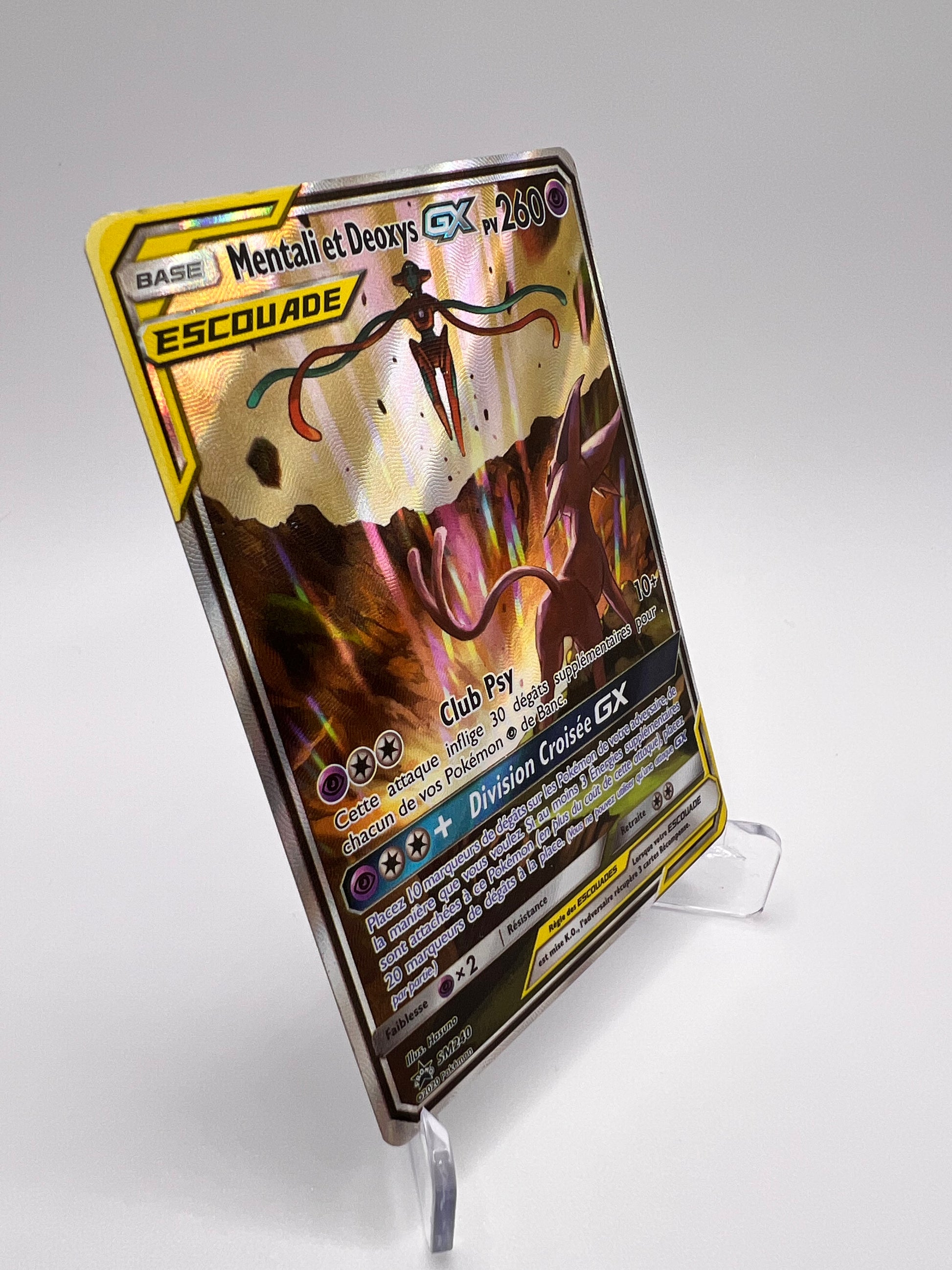Mentali et Deoxys GX SM240 Pikadi Collect