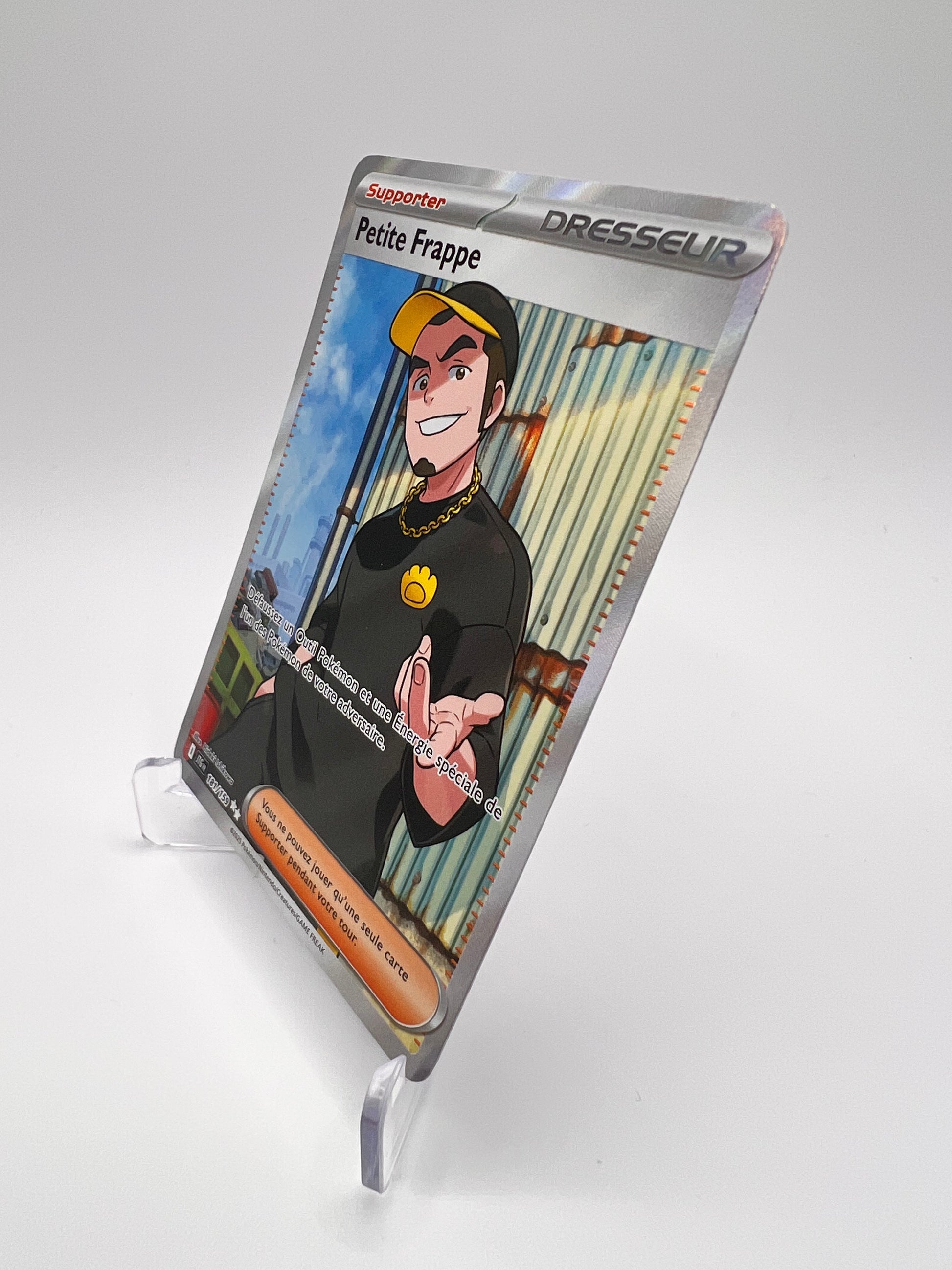 Petite Frappe 181/159 Pikadi Collect