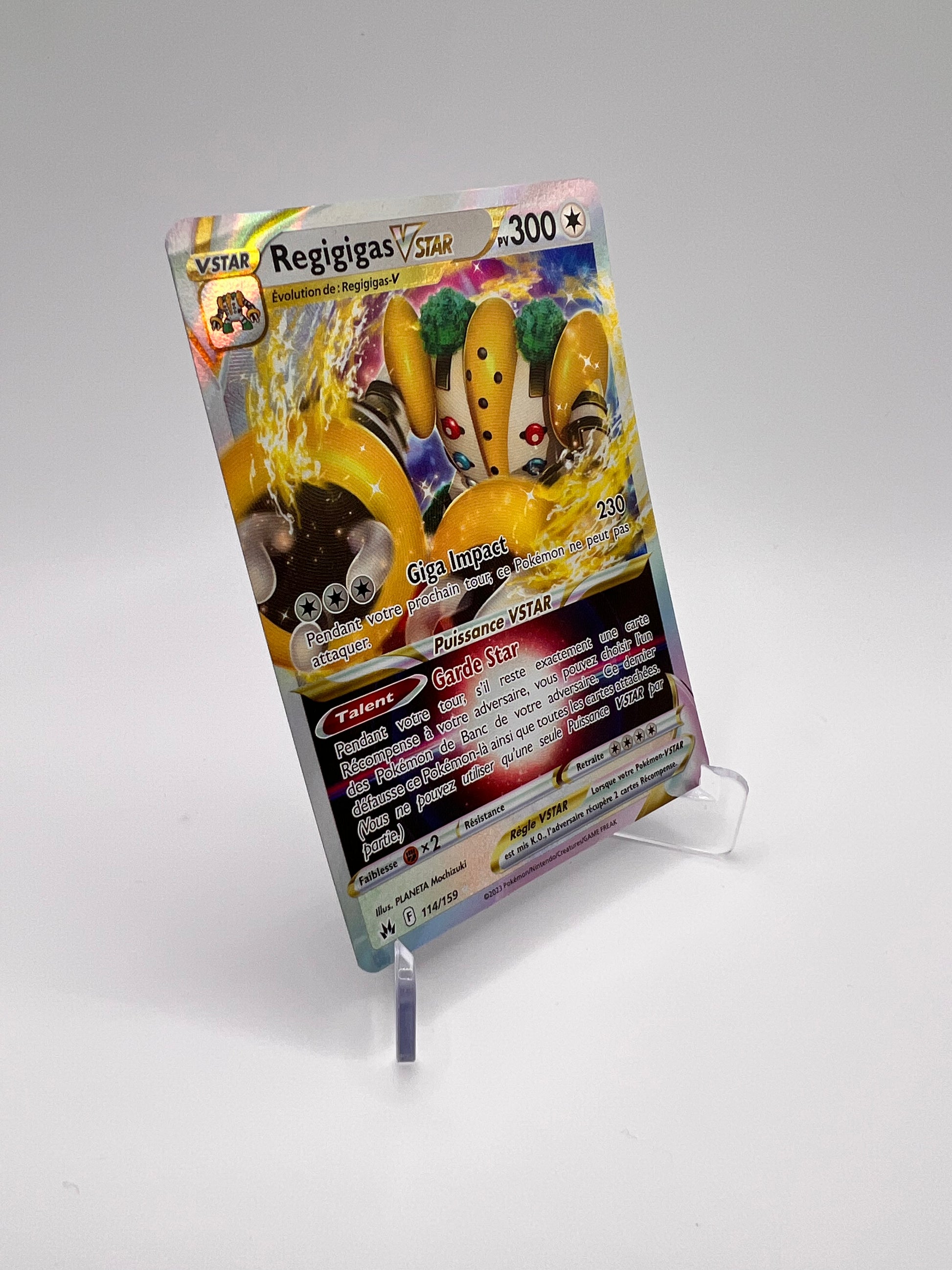 Regigas Vstar 114/159 Pikadi Collect